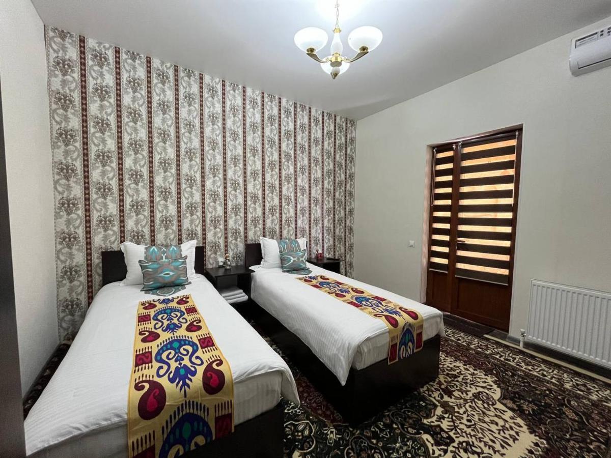 Old Safari Golden Location Guest House Бухара Экстерьер фото